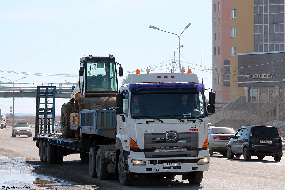 Саха (Якутия), № Н 351 КВ 14 — Hino 700