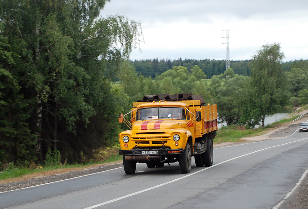 Москва, № Х 585 УМ 77 — ЗИЛ-431410