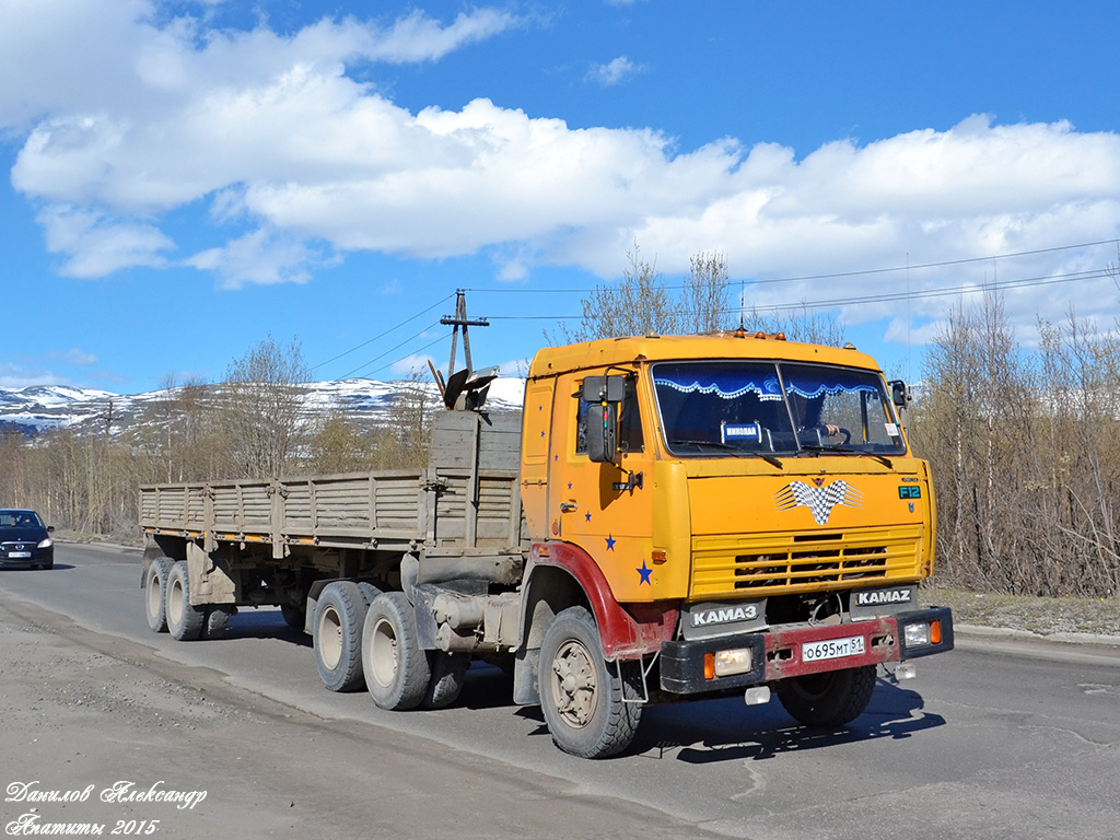 Мурманская область, № О 695 МТ 51 — КамАЗ-5410