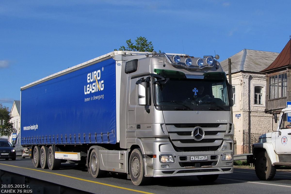 Архангельская область, № К 319 НР 29 — Mercedes-Benz Actros ('2003) 1844