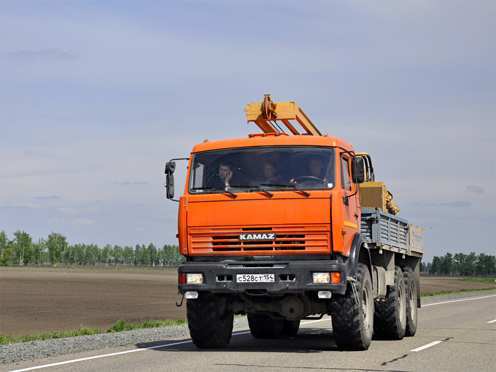 Новосибирская область, № С 528 СТ 154 — КамАЗ-43114-15 [43114R]