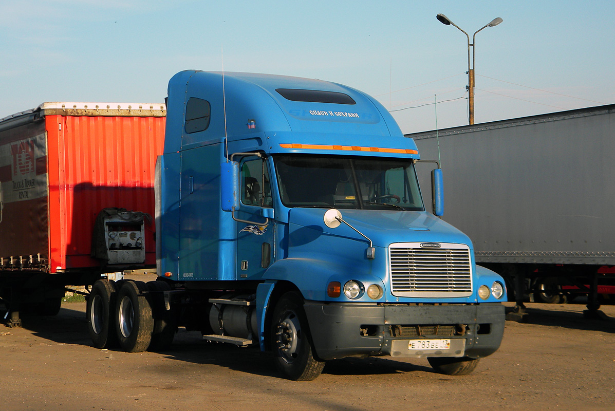 Мордовия, № Е 783 ВЕ 13 — Freightliner Century Class