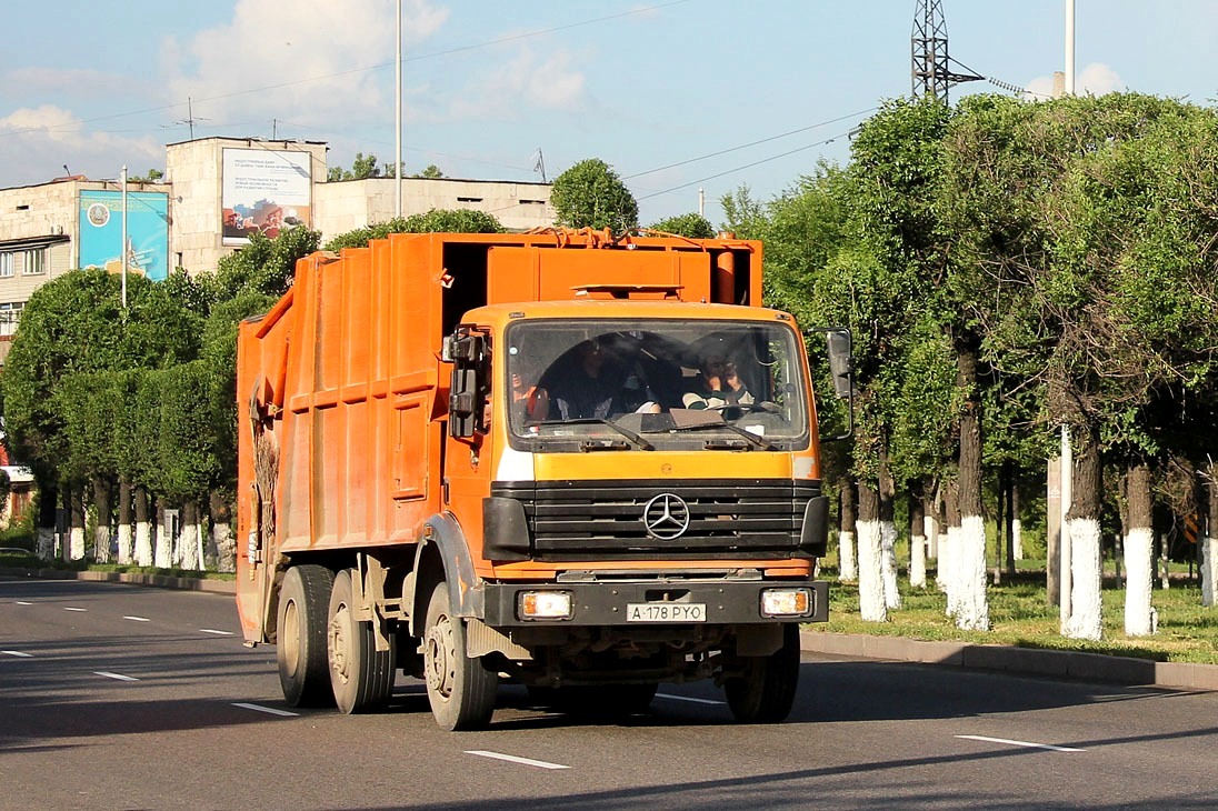 Алматы, № A 178 PYO — Mercedes-Benz SK (общ. мод.)