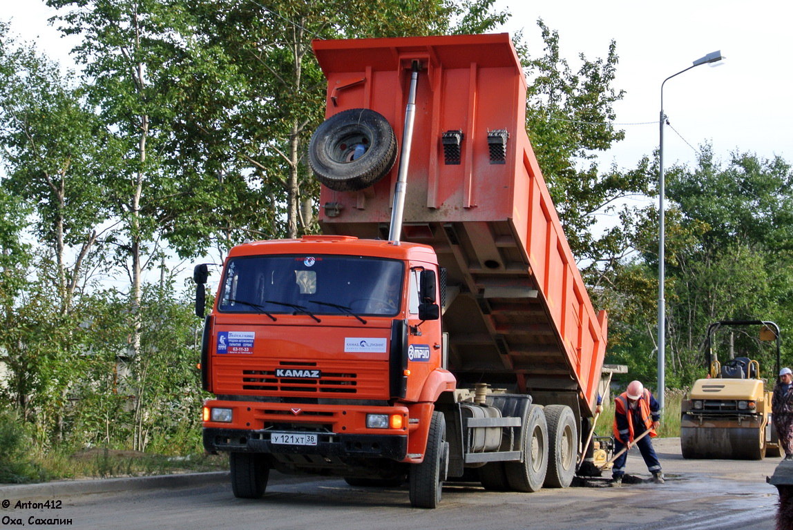 Сахалинская область, № У 121 ХТ 38 — КамАЗ-6520 [652000]