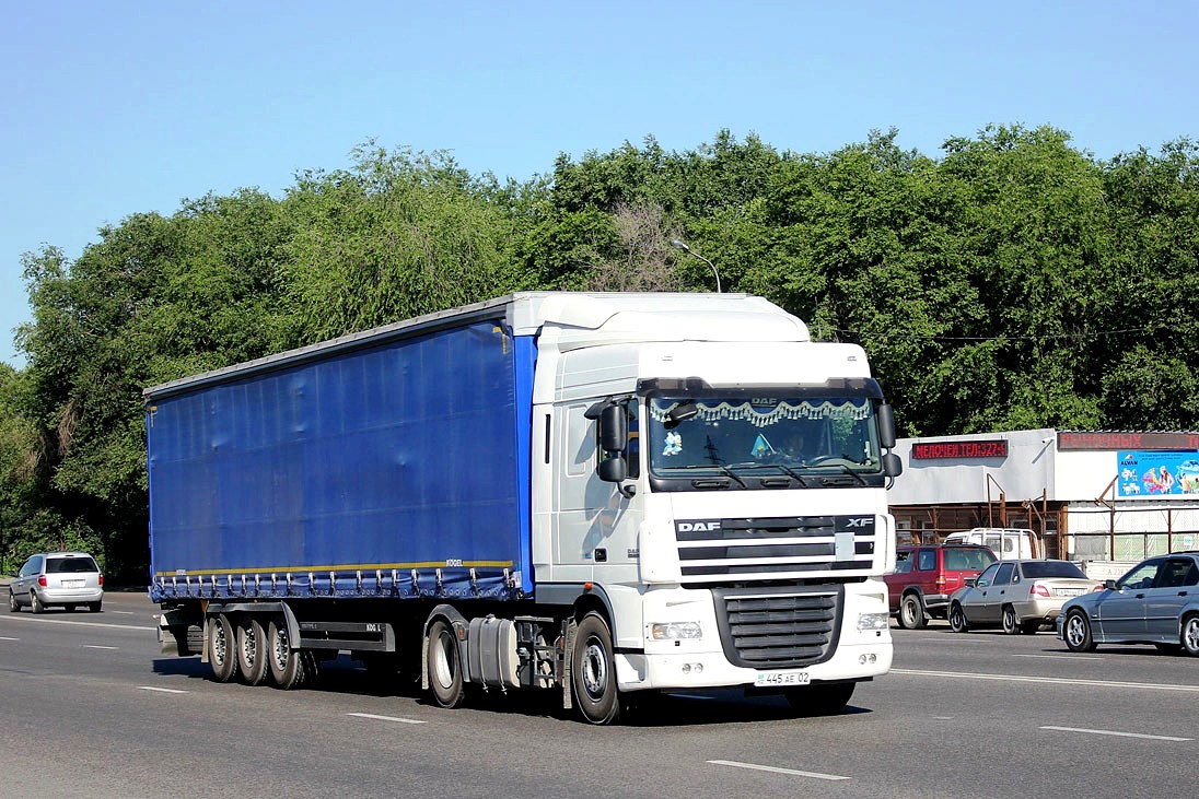 Алматы, № 445 AE 02 — DAF XF105 FT