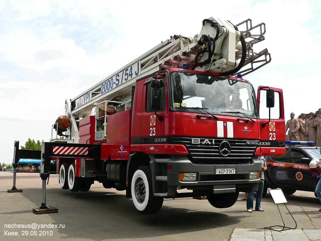 Киев, № 637-31 КТ — Mercedes-Benz Actros ('1997)