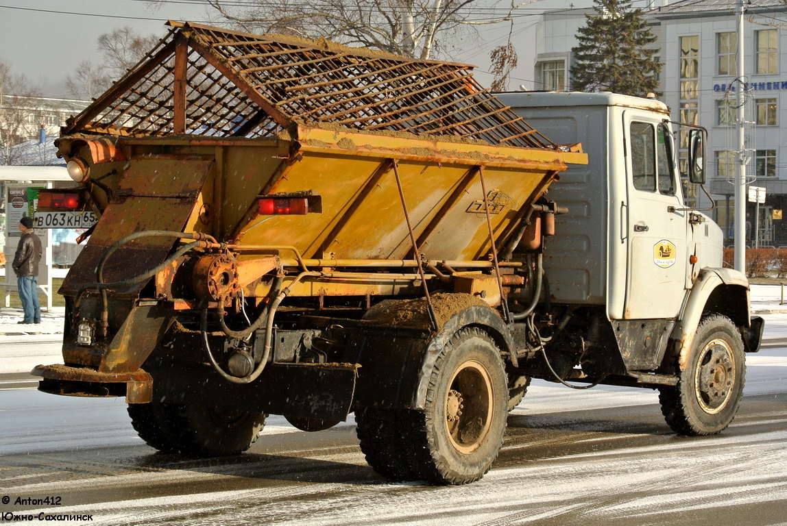 Сахалинская область, № В 063 КН 65 — ЗИЛ-433362