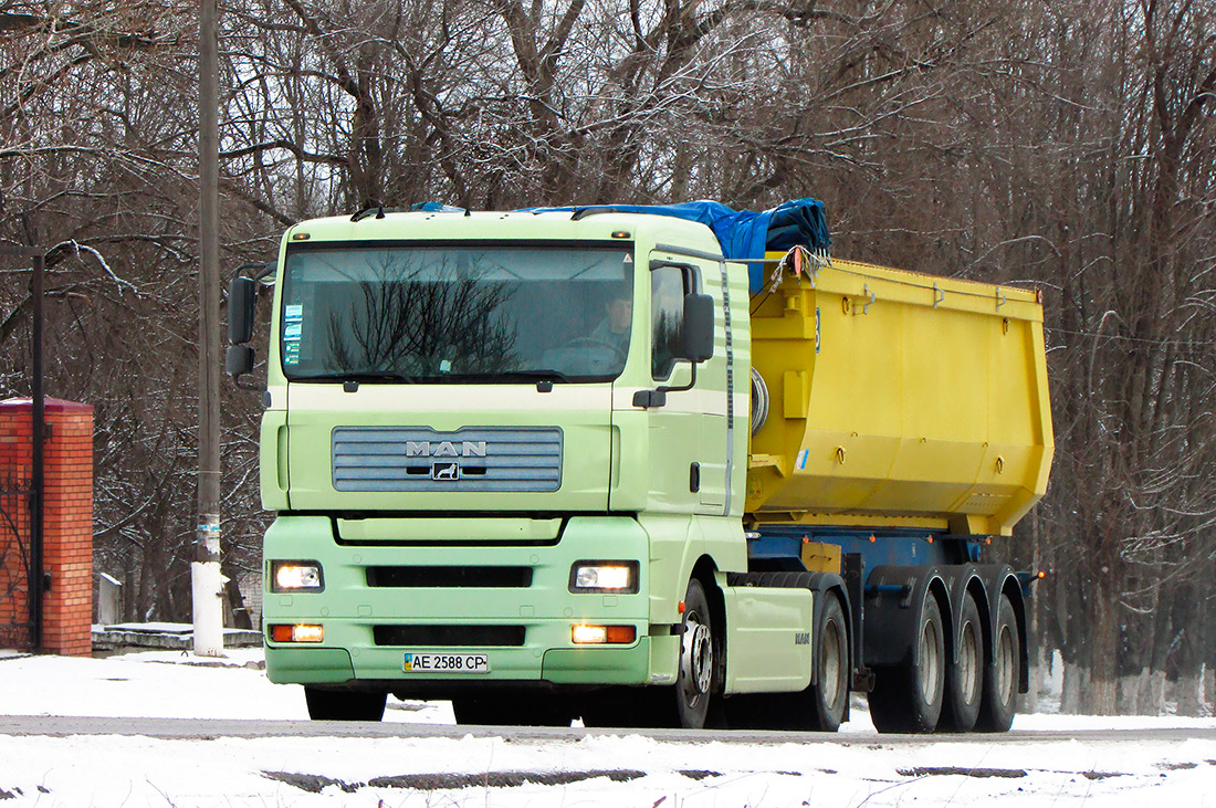 Днепропетровская область, № АЕ 2588 СР — MAN TGA 18.440