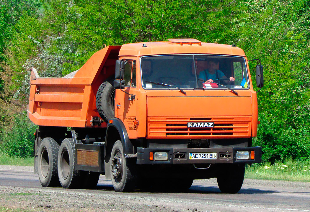 Днепропетровская область, № АЕ 7251 ВН — КамАЗ-55111-15 [55111R]