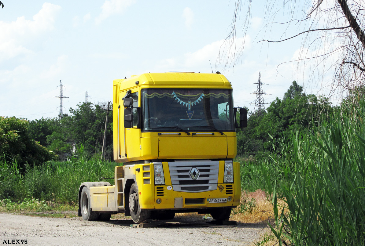 Днепропетровская область, № АЕ 0659 НА — Renault Magnum ('2005)