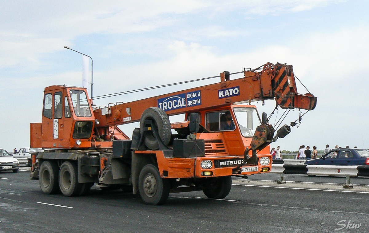 Алтайский край, № Т 737 ВА 22 — Mitsubishi Fuso K203