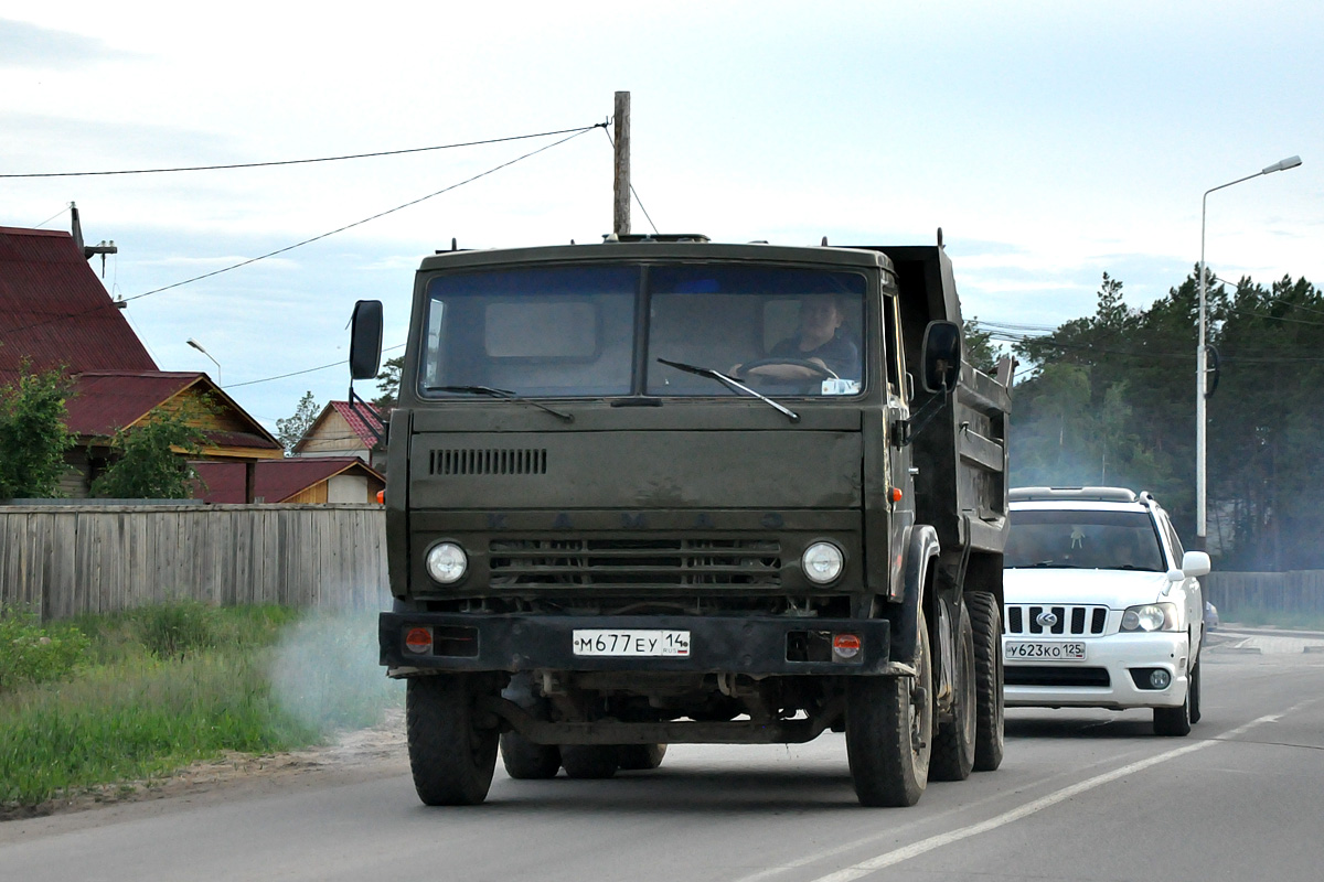 Саха (Якутия), № М 677 ЕУ 14 — КамАЗ-55111 [551110]