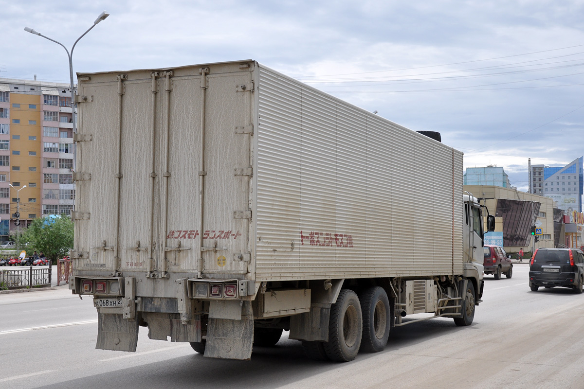 Хабаровский край, № А 068 ХН 27 — Mitsubishi Fuso Super Great