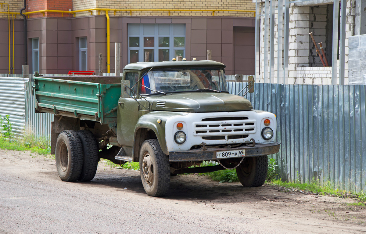 Тверская область, № Т 809 МА 69 — ЗИЛ-130Б2