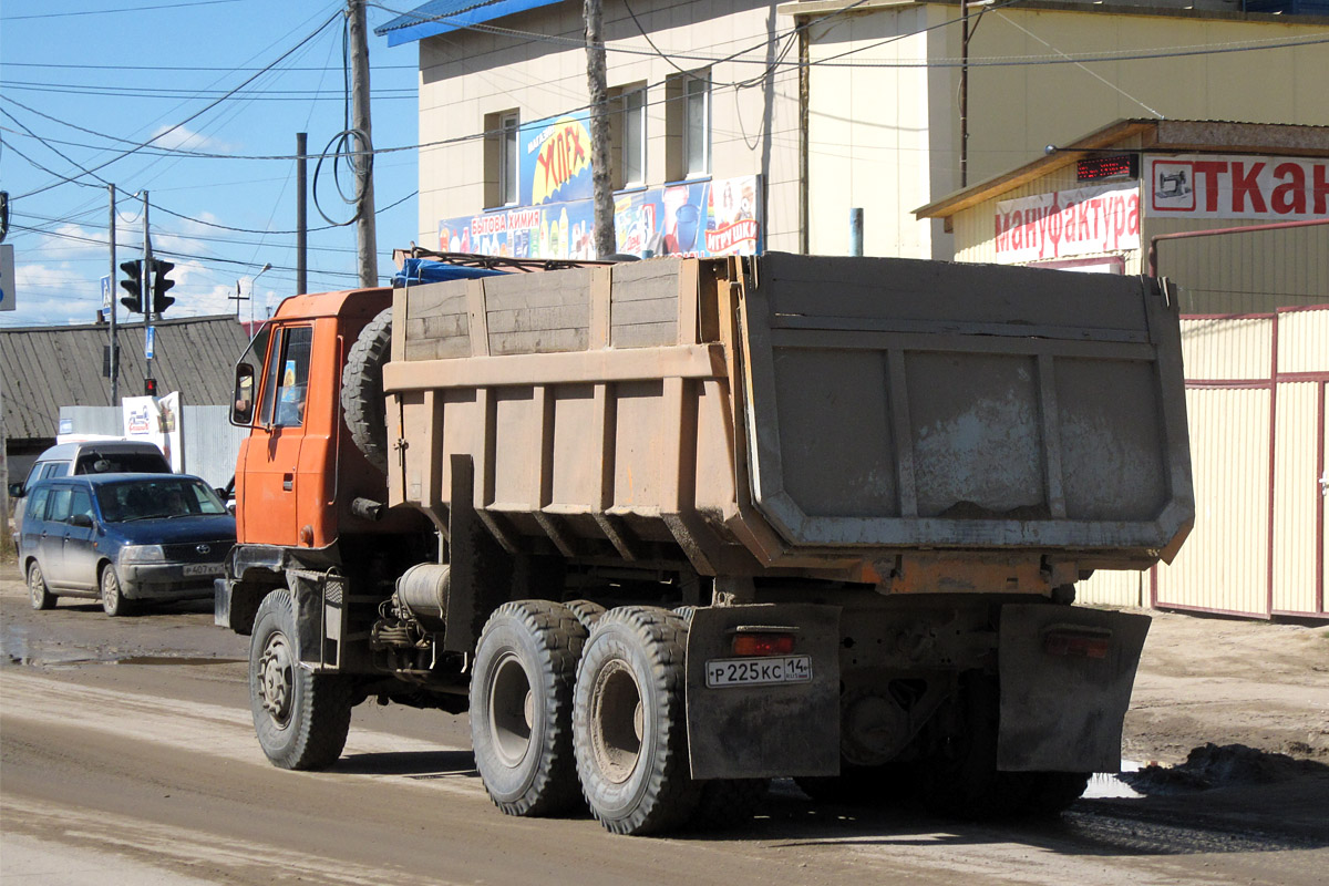 Саха (Якутия), № Р 225 КС 14 — Tatra 815 S1