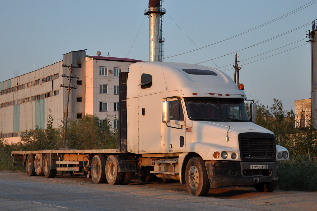 Марий Эл, № В 918 СЕ 12 — Freightliner Century Class