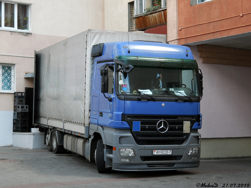 Минск, № АН 8220-7 — Mercedes-Benz Actros ('2003) 2541