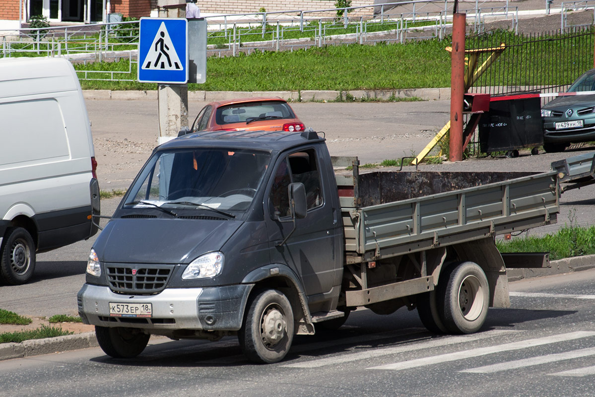 Удмуртия, № К 573 ЕР 18 — ГАЗ-33106 "Валдай"