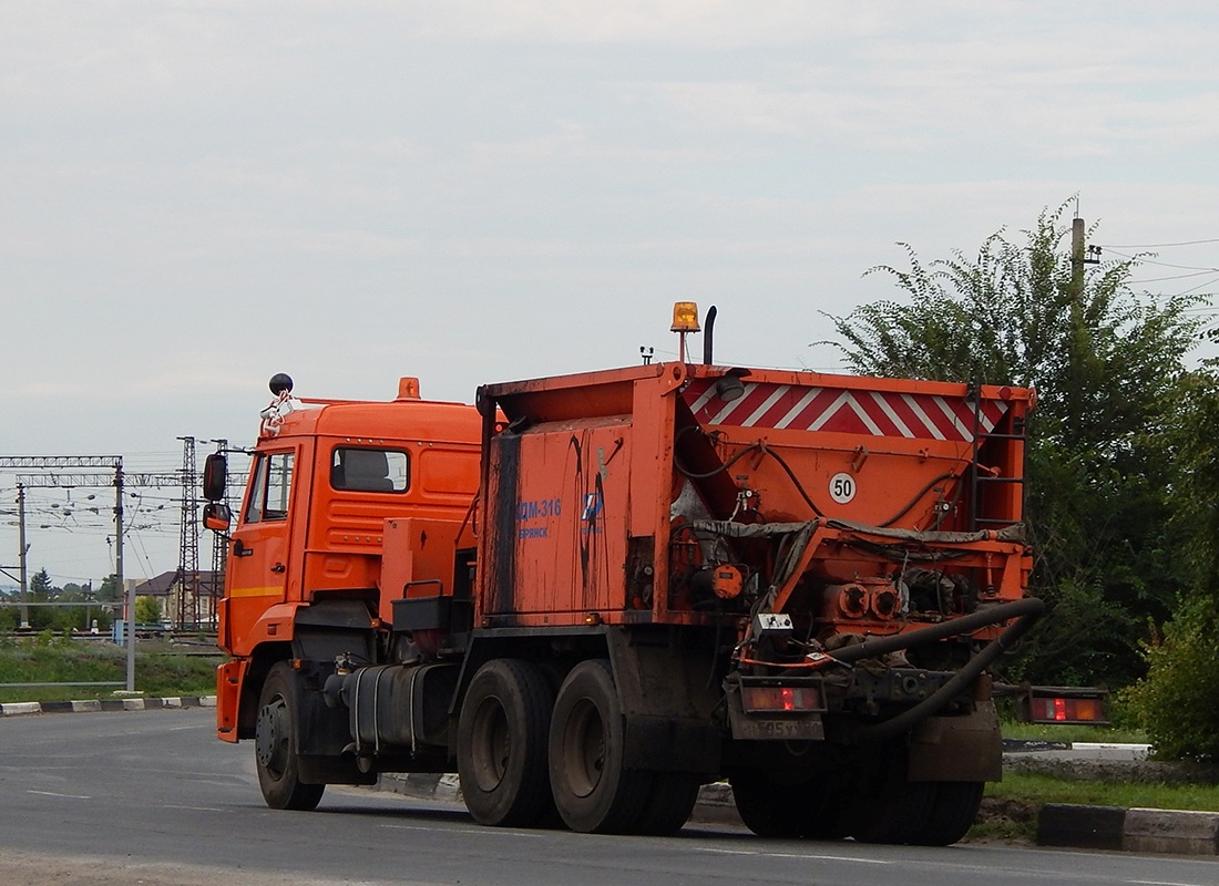 Белгородская область, № Н 595 УУ 31 — КамАЗ-65115-A4