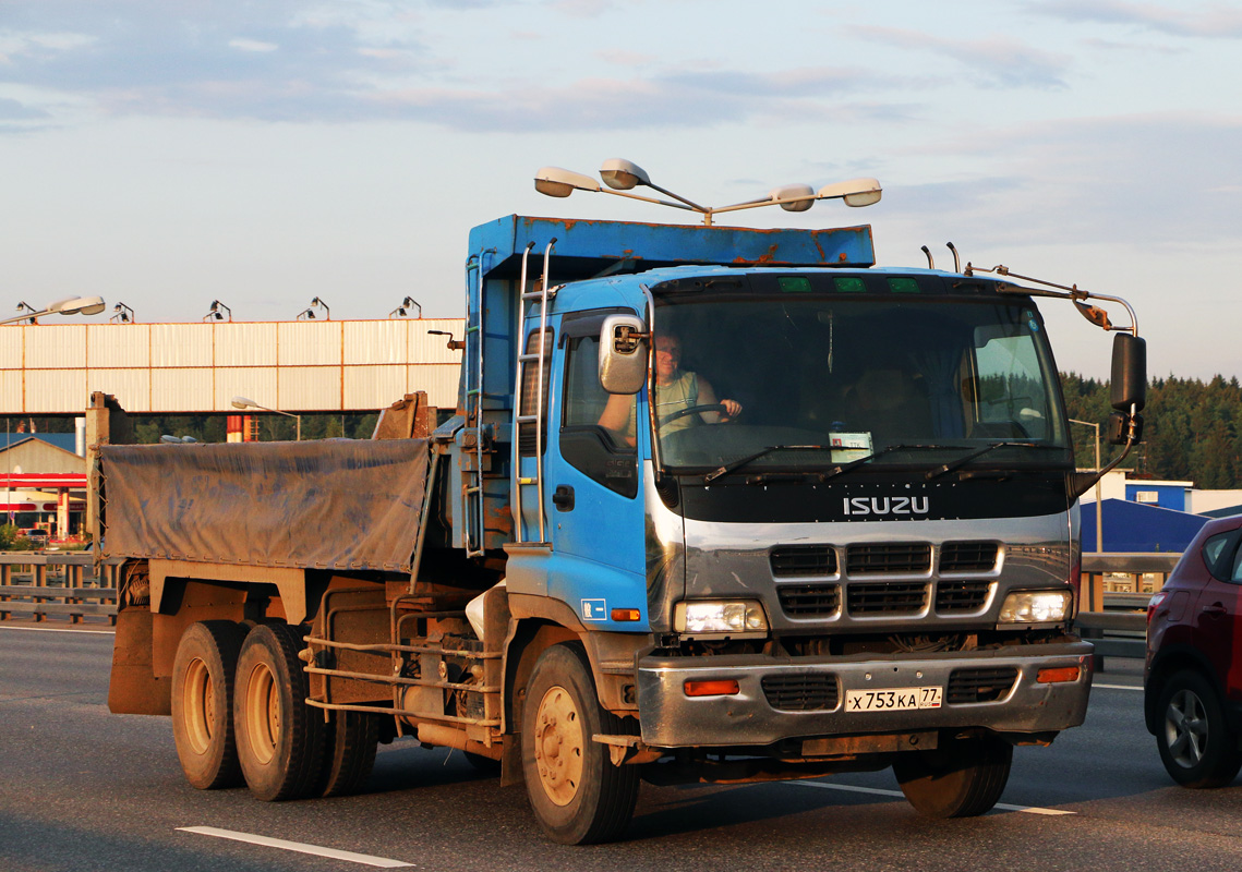 Москва, № Х 753 КА 77 — Isuzu (общая модель)