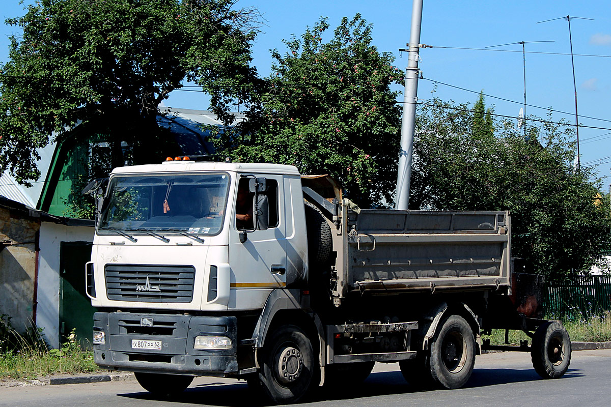 Рязанская область, № Х 807 РР 62 — МАЗ-5550B5