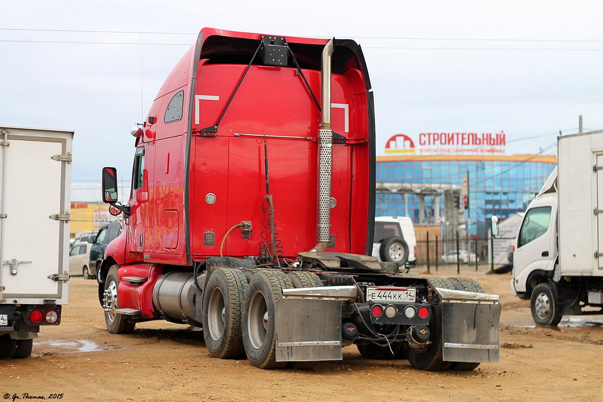 Саха (Якутия), № Е 444 КК 14 — Kenworth T2000