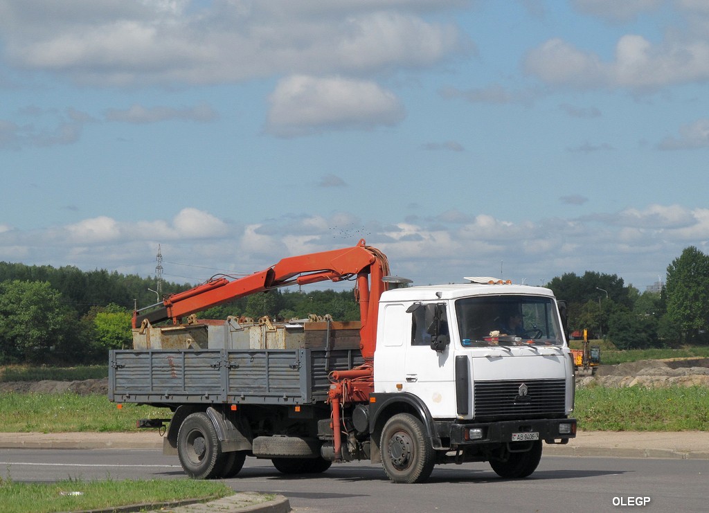 Минск, № АВ 9406-7 — МАЗ-5336 (общая модель)