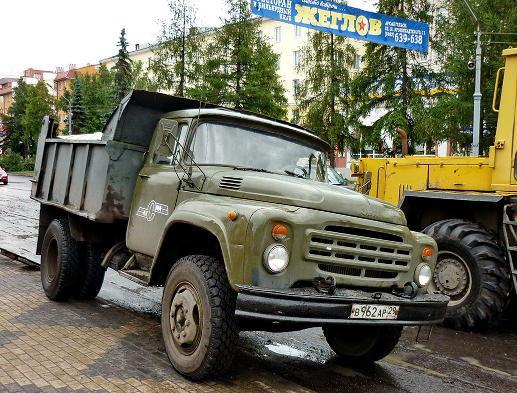 Архангельская область, № В 962 АР 29 — ЗИЛ-130Д1