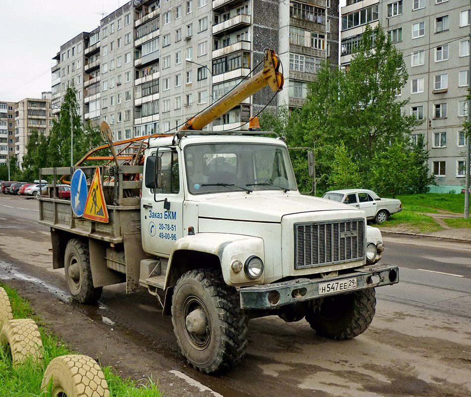 Архангельская область, № Н 547 ЕЕ 29 — ГАЗ-3308 «Садко»