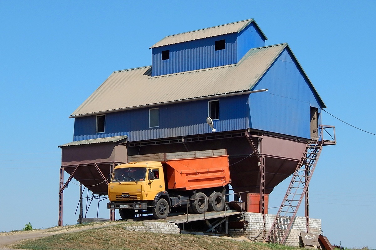 Воронежская область, № М 357 СС 36 — КамАЗ-55111 (общая модель)