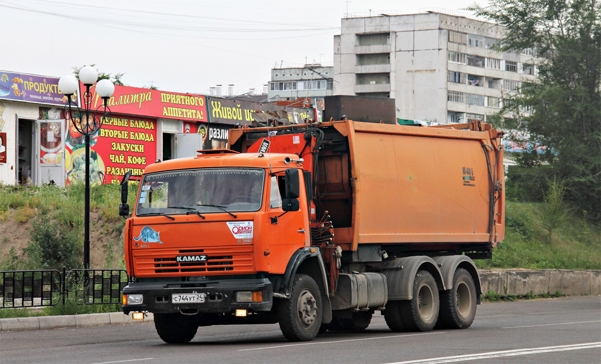 Красноярский край, № С 744 УТ 24 — КамАЗ-65115-62