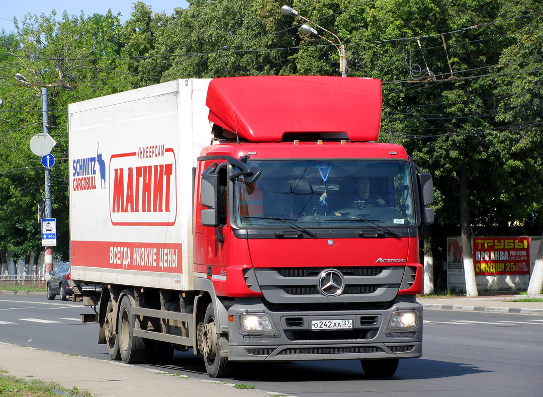 Ивановская область, № О 242 АА 37 — Mercedes-Benz Actros ('2009) 2536