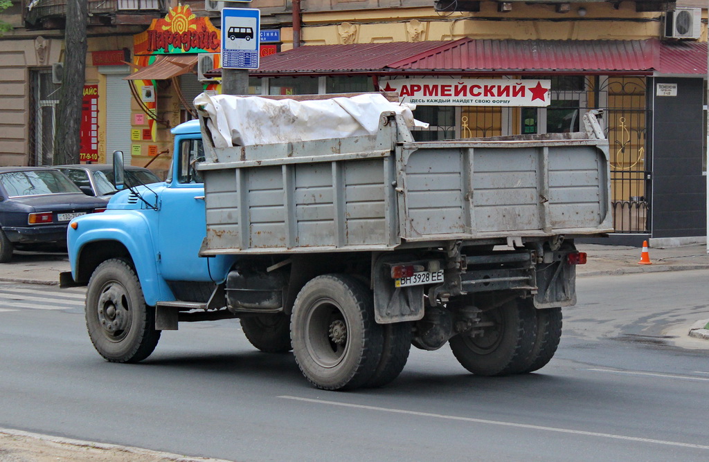 Одесская область, № ВН 3928 ЕЕ — ЗИЛ-495850