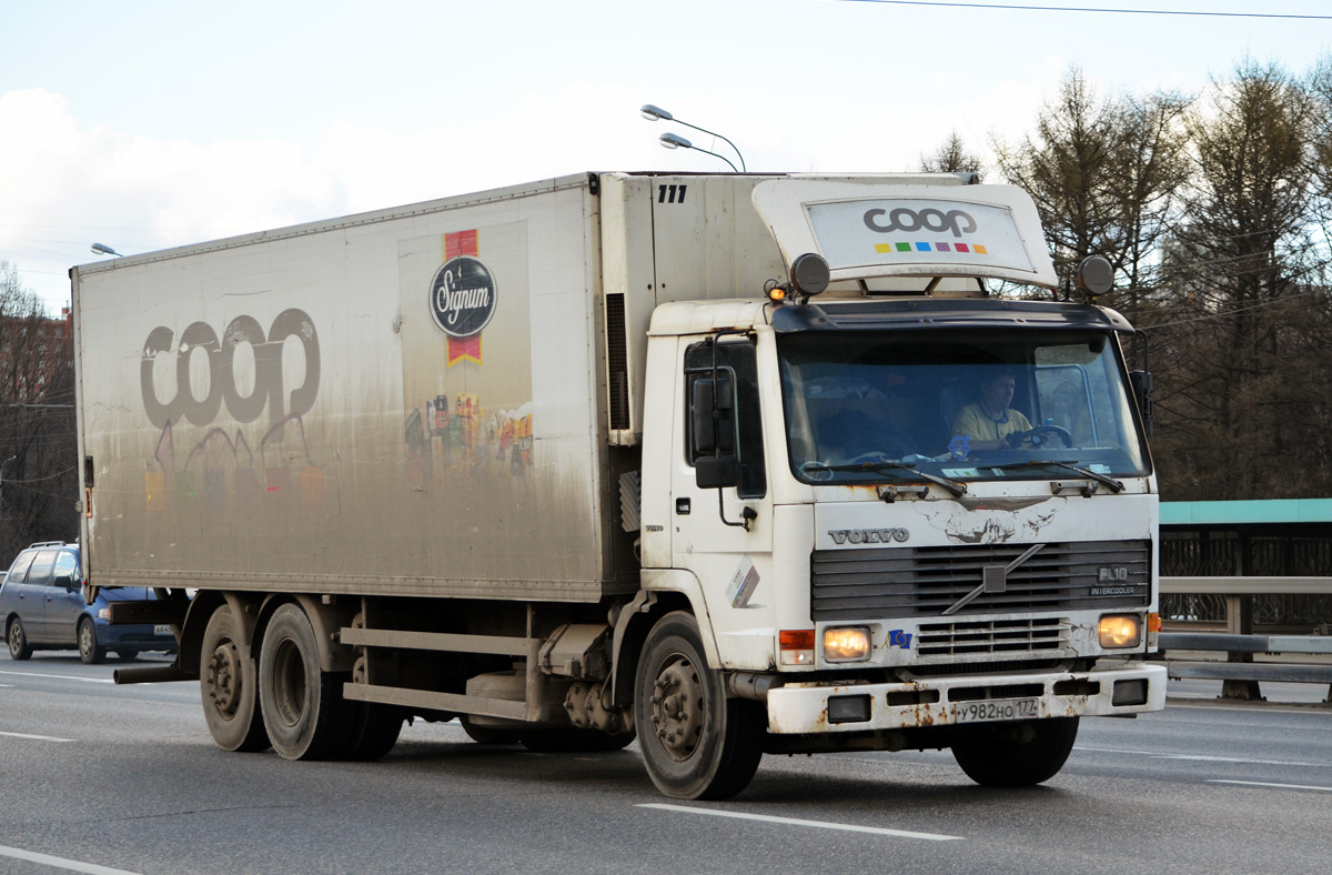 Москва, № У 982 НО 177 — Volvo FL10