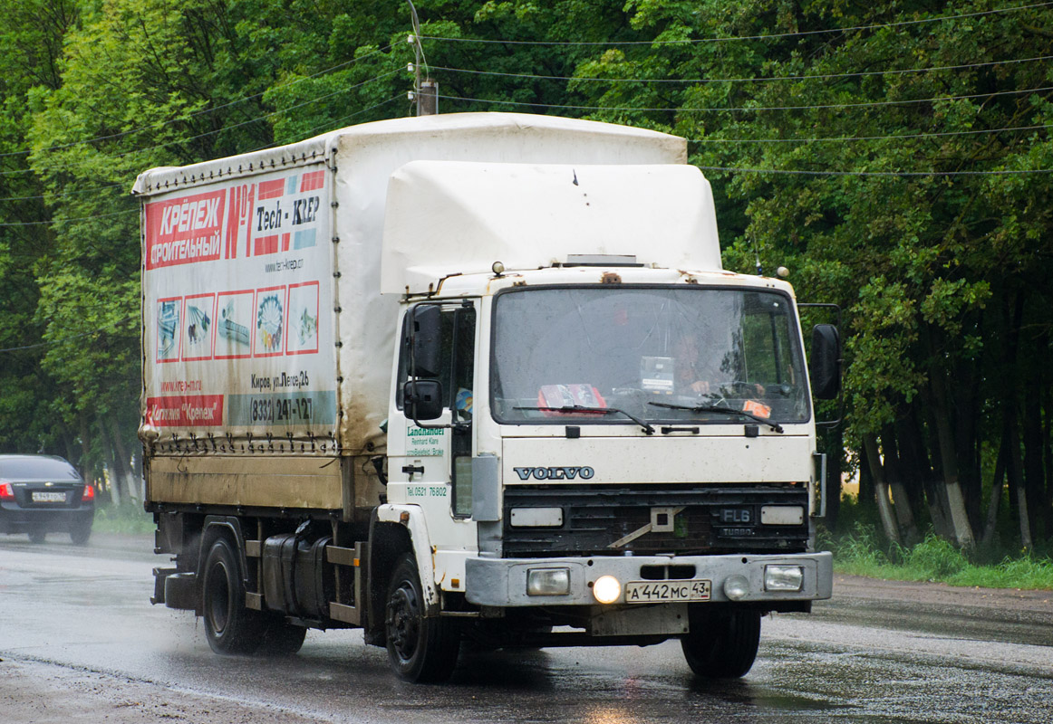 Кировская область, № А 442 МС 43 — Volvo FL6