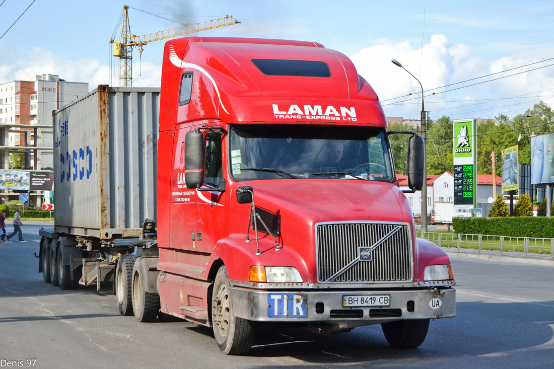 Одесская область, № ВН 8419 СВ — Volvo VNL660