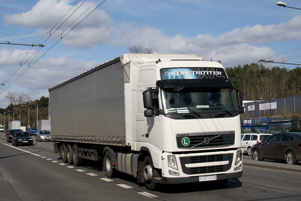 Калининградская область, № Р 137 МР 39 — Volvo ('2008) FH.480