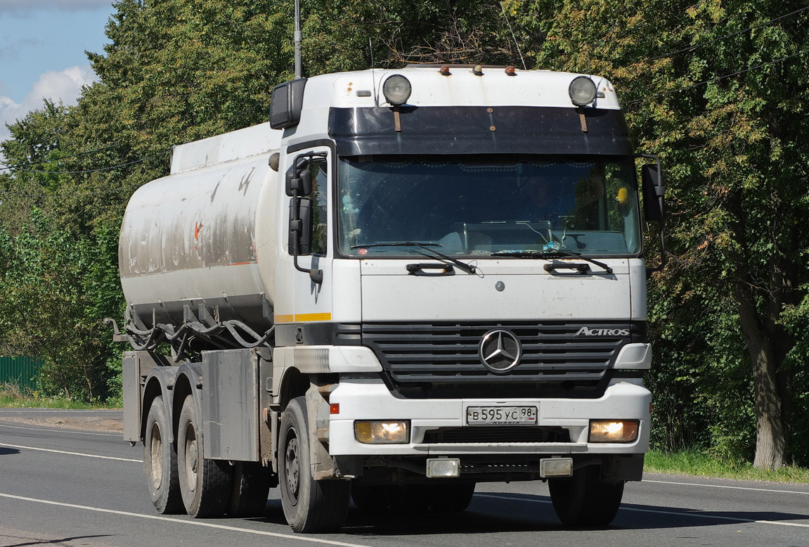 Санкт-Петербург, № В 595 УС 98 — Mercedes-Benz Actros ('1997)