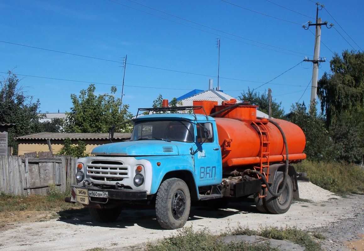 Волгоградская область, № М 960 ВН 34 — ЗИЛ-431412