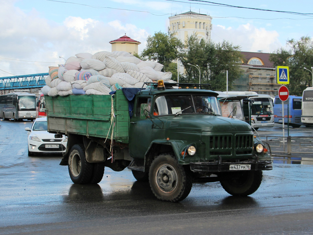 Свердловская область, № М 437 РМ 96 — ЗИЛ-431610