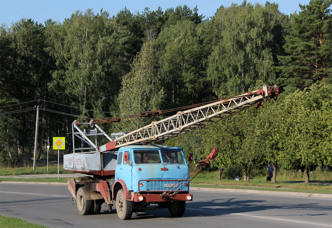 Новосибирская область, № К 978 ЕЕ 54 — МАЗ-5334