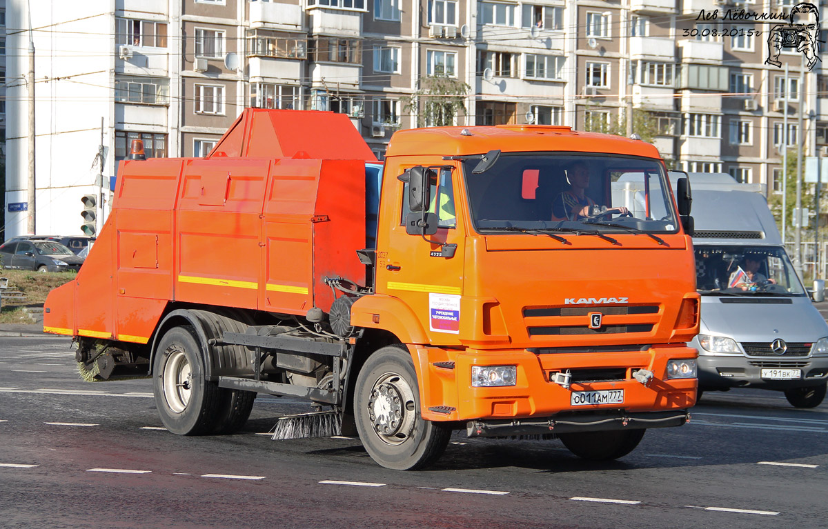 Москва, № О 011 АМ 777 — КамАЗ-43253 (общая модель)