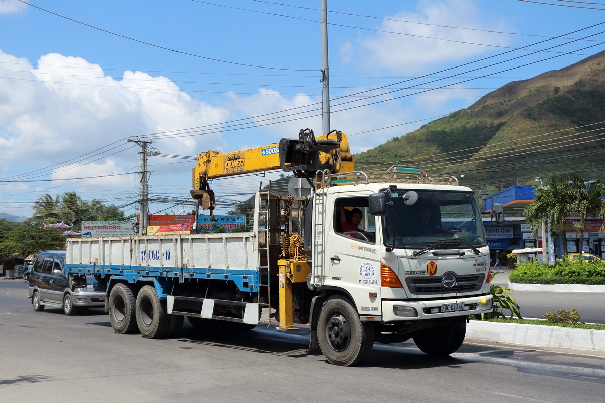 Вьетнам, № 79C-043.40 — Hino 500