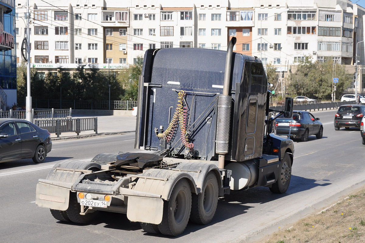 Саха (Якутия), № О 202 ЕУ 14 — Kenworth T600