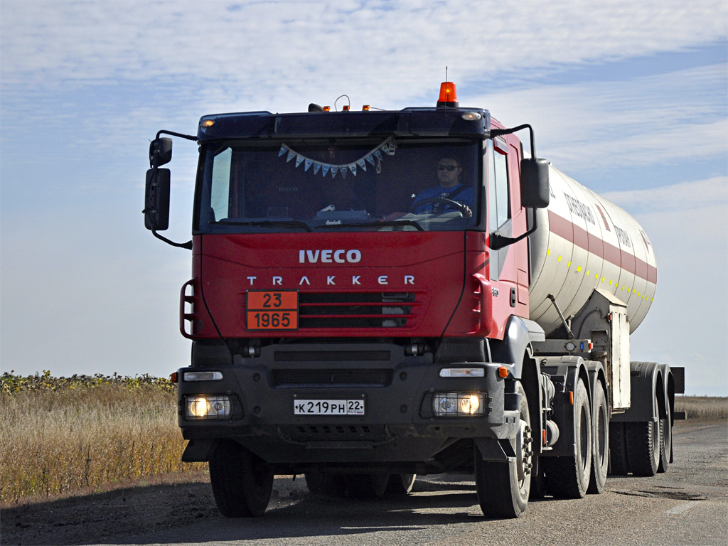 Алтайский край, № К 219 РН 22 — IVECO Trakker ('2004)