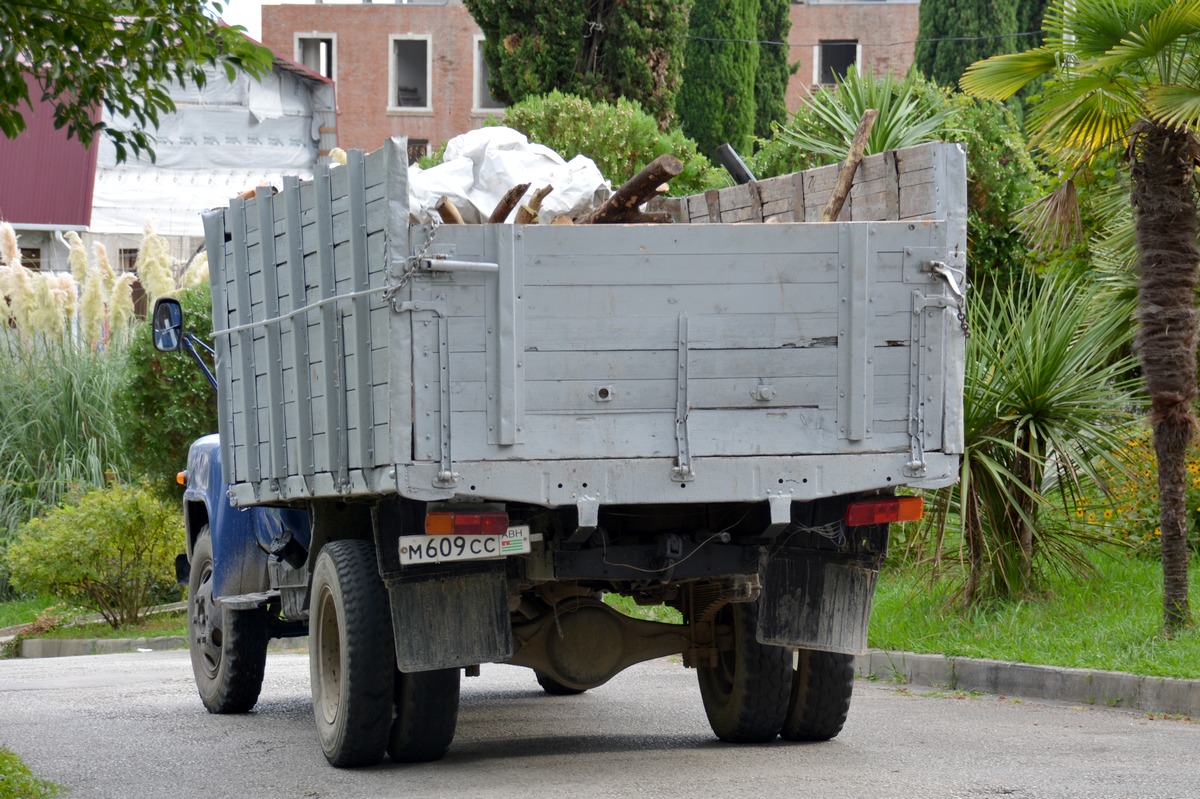 Абхазия, № М 609 СС — ГАЗ-53-12