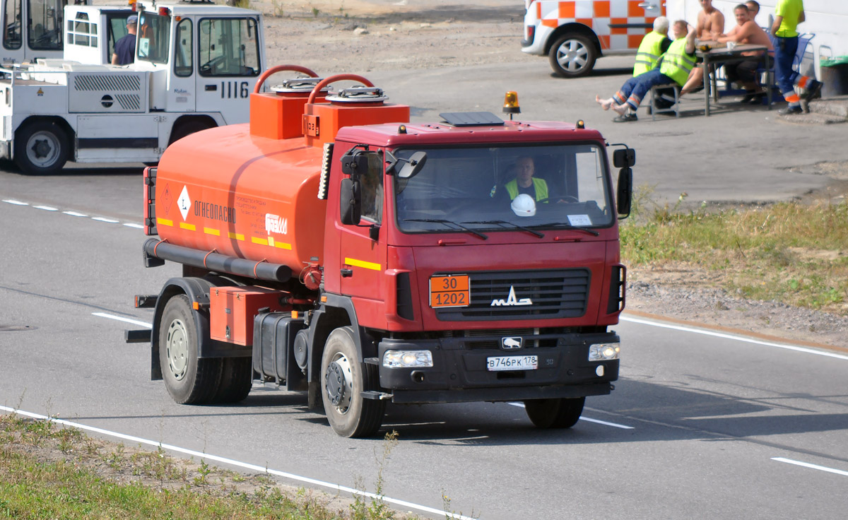 Санкт-Петербург, № В 746 РК 178 — МАЗ-5340B2