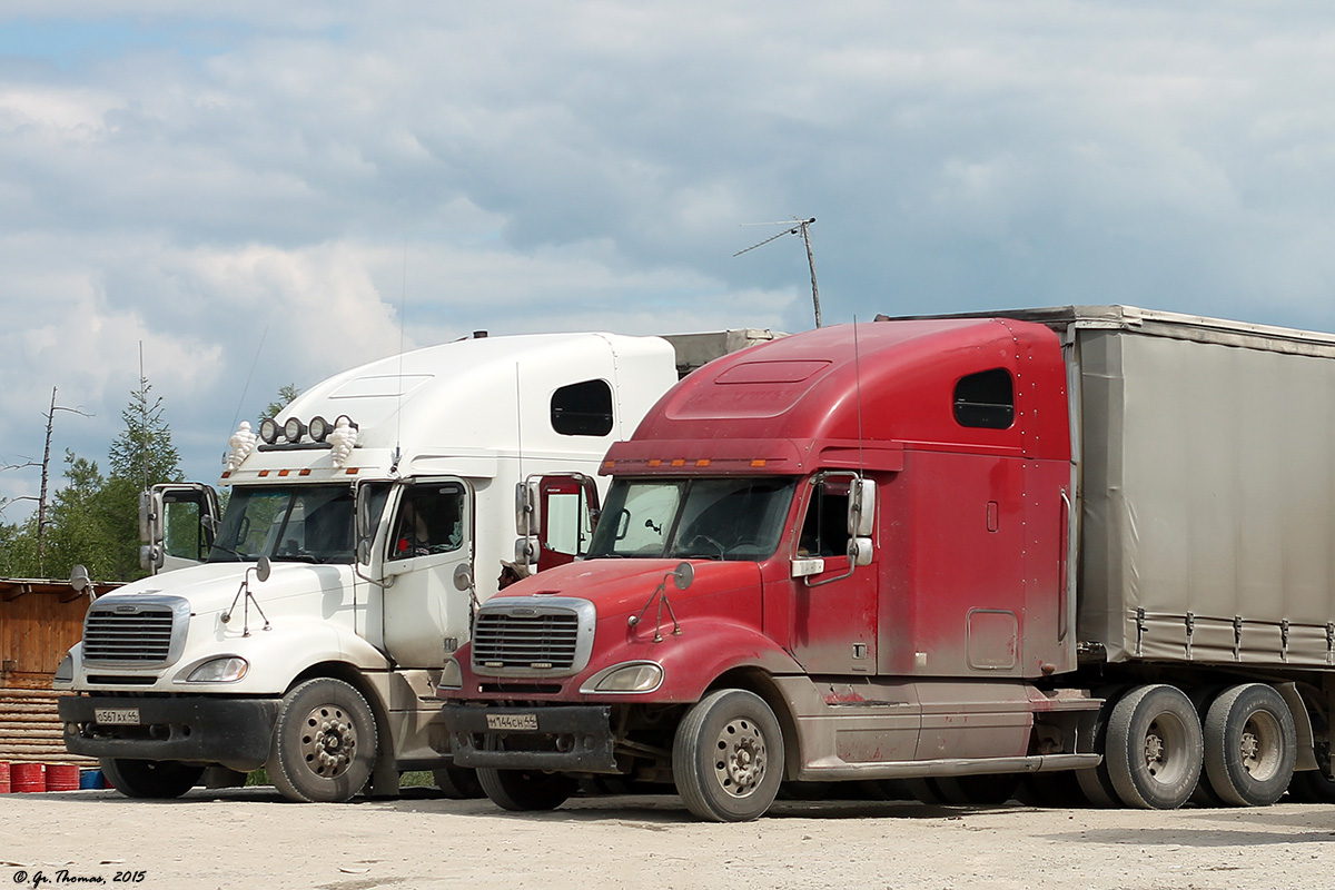 Костромская область, № М 144 СН 44 — Freightliner Columbia