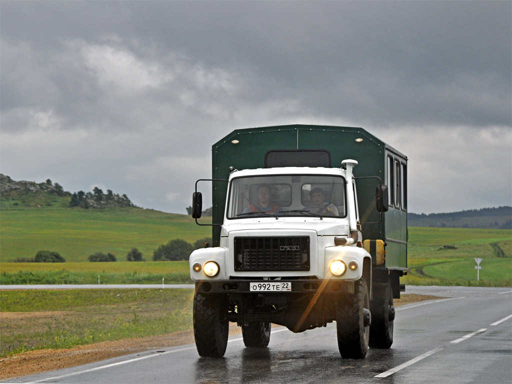 Алтайский край, № О 992 ТЕ 22 — ГАЗ-33081 «Садко»