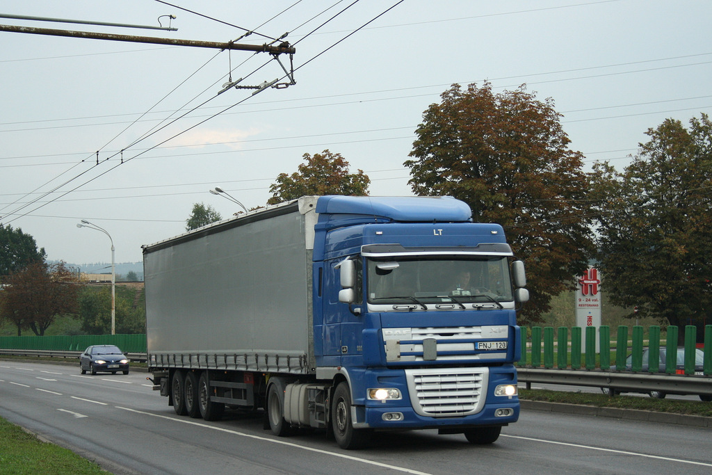 Литва, № FNJ 123 — DAF XF105 FT